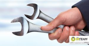 Karbantartó (gépészeti területre).jpg